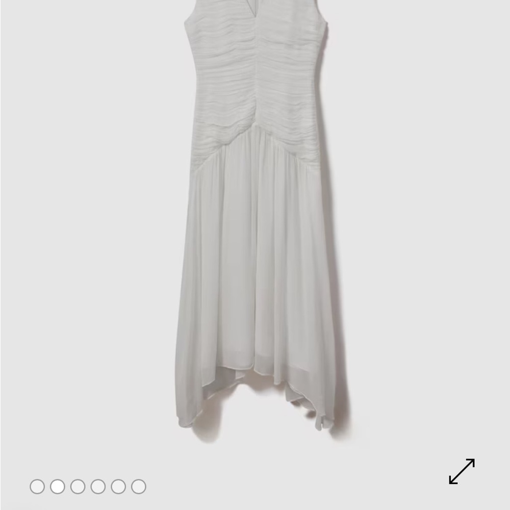 REISS SAFFY RUCHED BODYCON MIDI DRESS IN IVORY - Picture 2 of 6